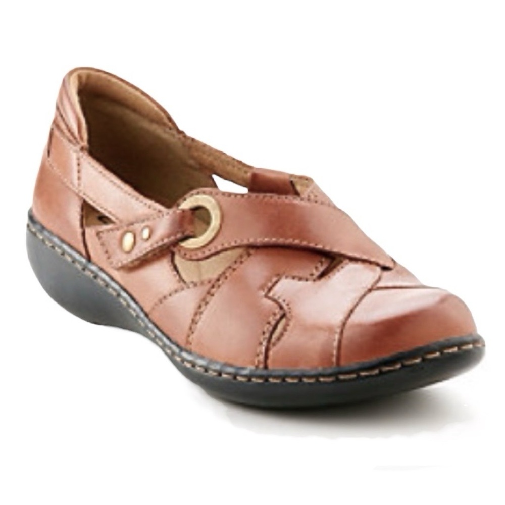 Clark’s Ashland India Tan Women’s Brown Leather Slip on Flats